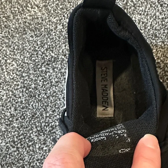 STEVE MADDEN Lancer 
Mixed Media Black Lace Up Sneakers Sz 8 - Picture 2 of 8